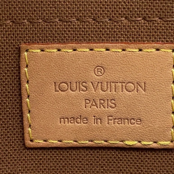 Louis Vuitton Pochette Marelle - Picture 14 of 15